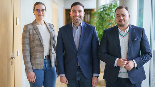 Konstantin Kuhle dbb jugend Chef Matthäus Fandrejewski (r.) und dbb jugend Referentin Viktoria Matzen trafen sich zum Austausch mit Konstantin Kuhle, FDP-Fraktionsvize im Deutschen Bundestag.