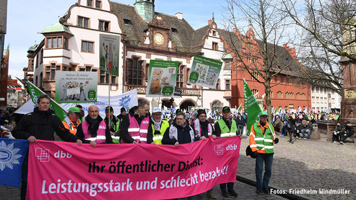 Warnstreik in Freiburg Warnstreik in Freiburg