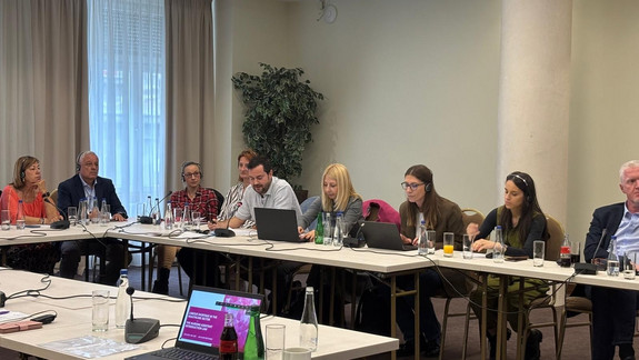 Mitglieder der CESI SAN Kommissionssitzung