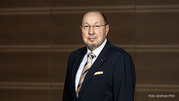 Beamtenversorgung – „die Öffentlichkeit hat ein völlig falsches Bild“