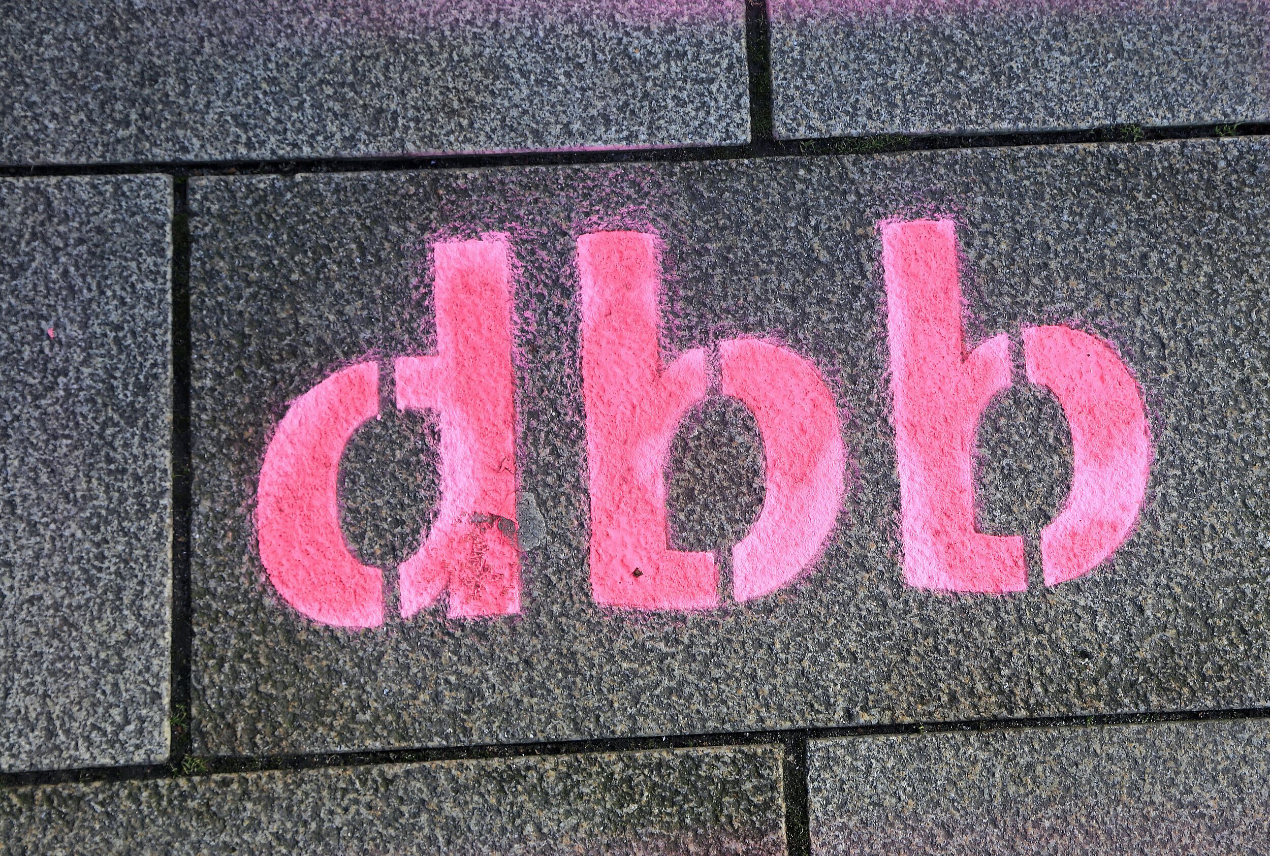 Schmitt: „Der öffentliche Dienst liefert!“