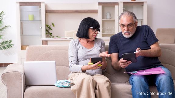 Senioren diskutieren Finanzen