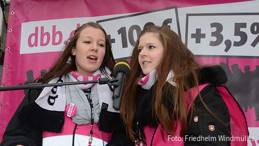 dbb jugend bei Warnstreiks und Kundgebungen in Peine