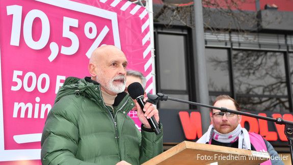 Einkommensrunde 2023 bei Bund und Kommunen: Protest in Aachen