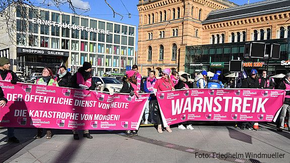 Warnstreik und Demo in Hannover