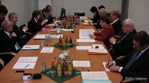 Sachsen: Gespräch zur Gestaltung des Generationenwechsels Sachsen: Gespräch zur Gestaltung des Generationenwechsels