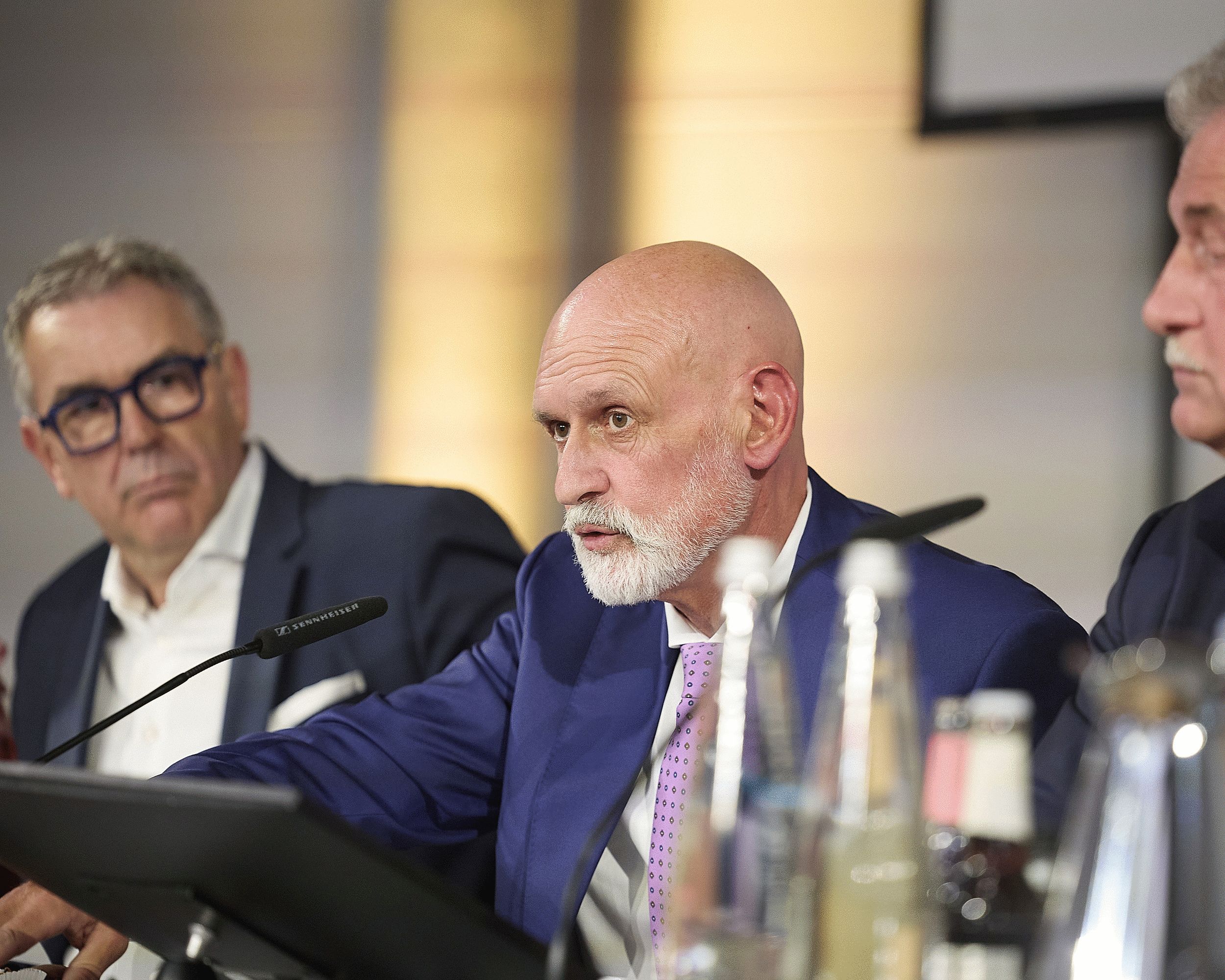 Volker Geyer ist neuer Bundesvorsitzender - Ulrich Silberbach verabschiedet