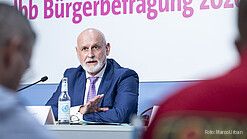 Vertrauen in den Staat weiter im Sinkflug –  Regierung muss handeln