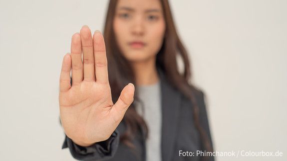Gewalt gegen Frauen