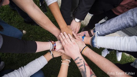 Seminar „Social Media – like, share & comment“ Seminar „Social Media – like, share & comment“