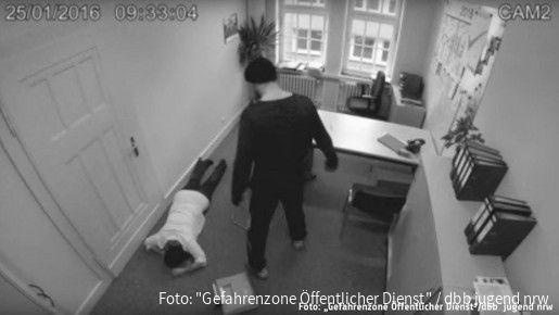 Gewalt gegen Beschäftigte im öffentlichen Dienst Gewalt gegen Beschäftigte im öffentlichen Dienst