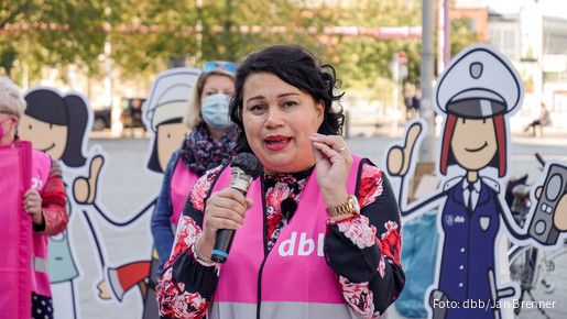 Einkommensrunde 2021: Protest der dbb frauen