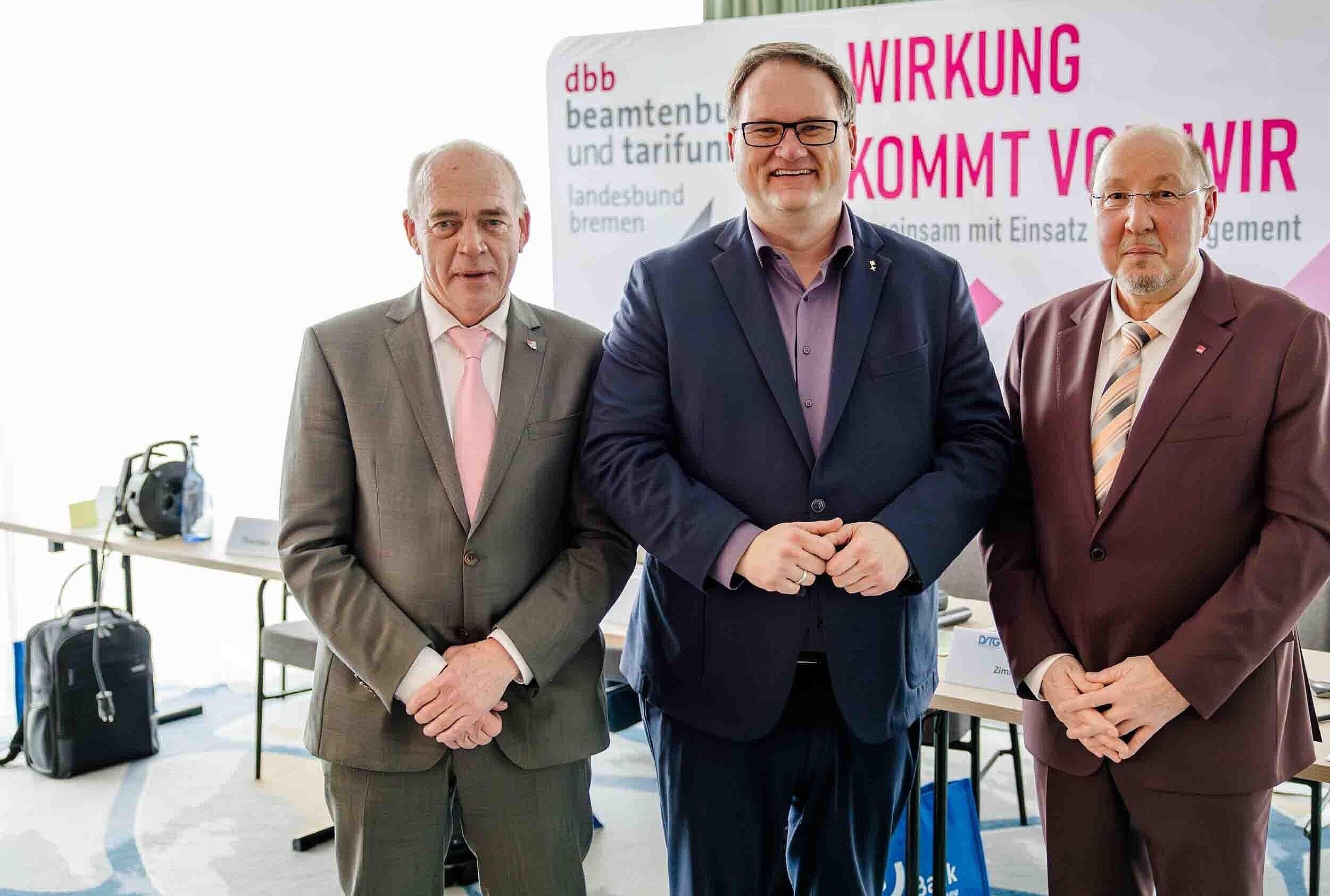 Schmitt: „Der öffentliche Dienst liefert!“