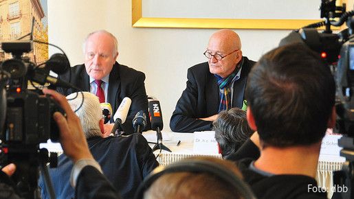 Pressekonferenz: Schlichterspruch zum Sozial- und Erziehungsdienst