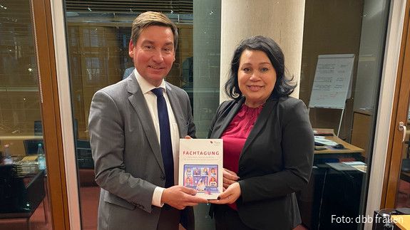 Sebastian Hartmann und Milanie Kreutz